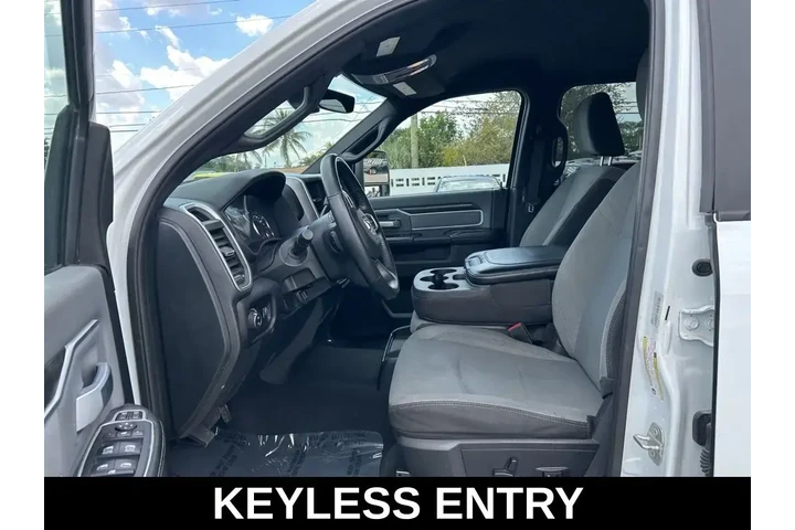 $39954 : Ram 2500 2023 4x4 Big Horn 4 image 6