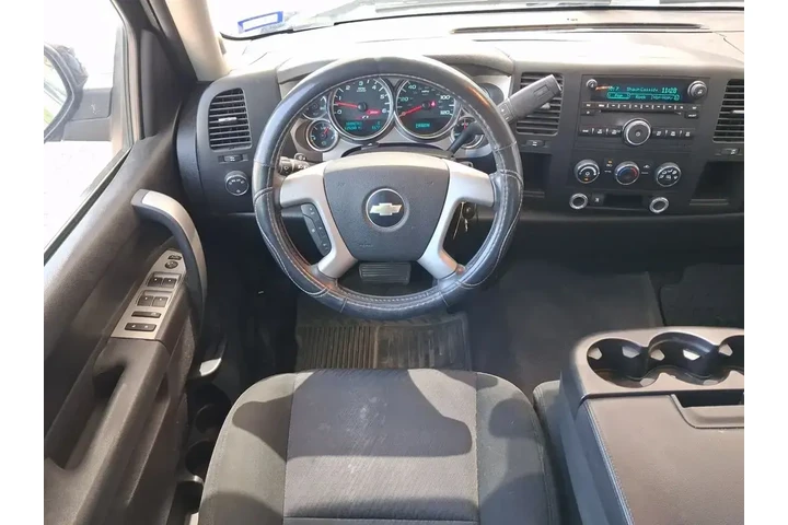 $15000 : Chevrolet Silverado 1500 201 image 4