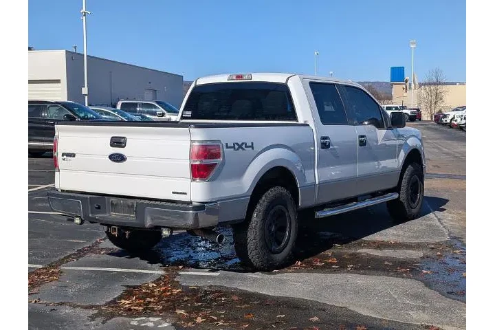 $10050 : Ford F-150 2012 4x4 XLT 4dr image 2