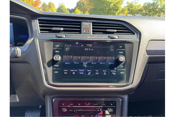 $25000 : 2022 Tiguan SE image 6