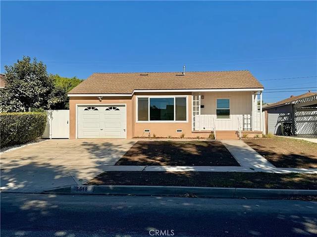 $900 : Beautiful Home...LAKEWOOD,CA image 1