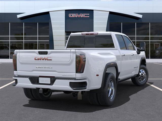 $92945 : New 2025 Sierra 3500 HD Denal image 4