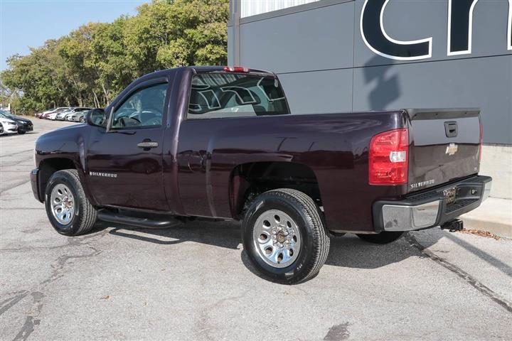 $12949 : 2008 Silverado 1500 Work Truck image 6