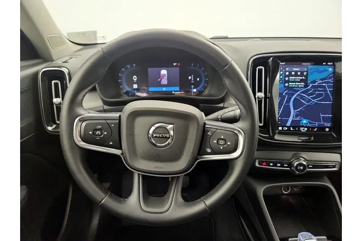 $31998 : Volvo XC40 2025 AWD B5 Plus image 10