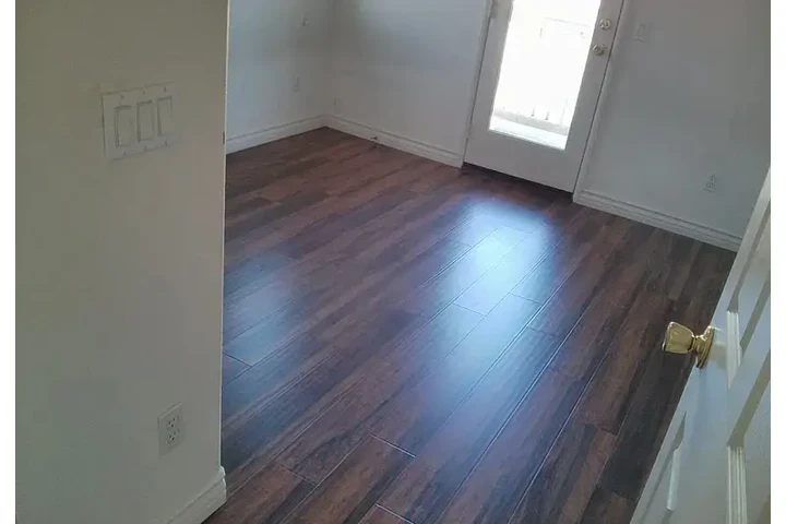$2000 : HOUSE RENT IN RIVERSIDE CA image 1