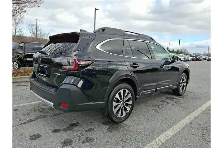 $28595 : Subaru Outback 2024 AWD Limi image 6