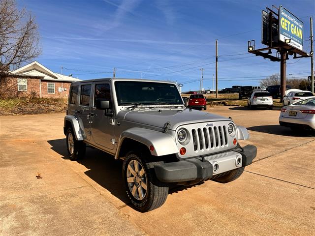 $15995 : 2012 Wrangler image 3