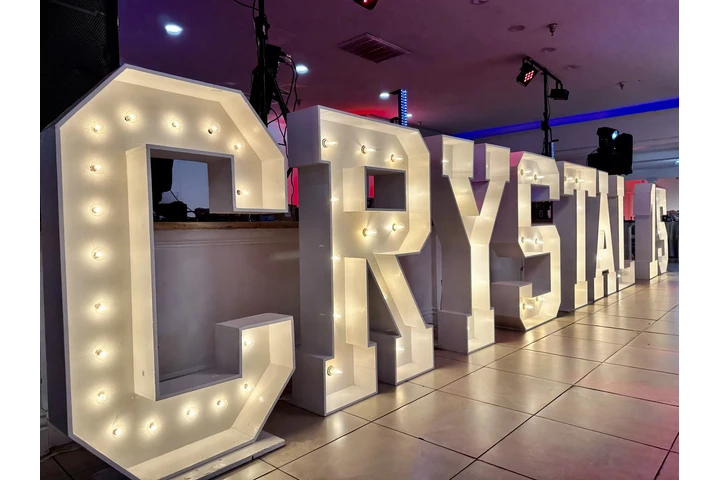 Letras Iluminadas image 7