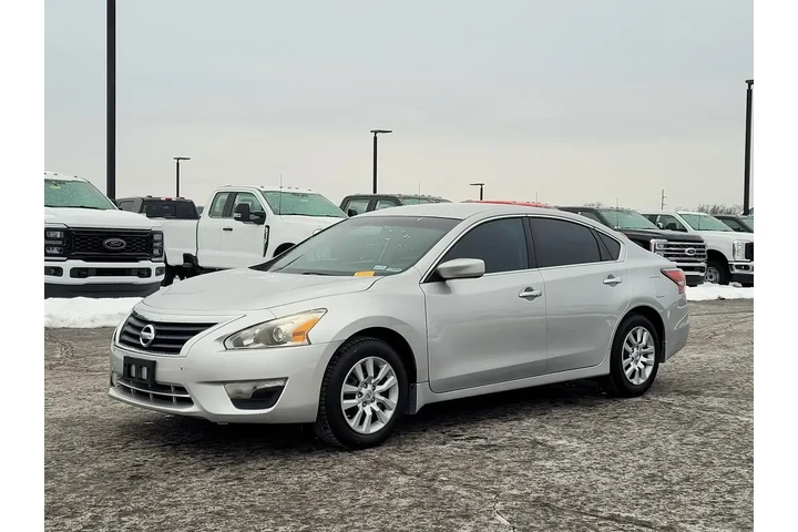 $11489 : Nissan Altima 2015 2.5 S 4dr image 8