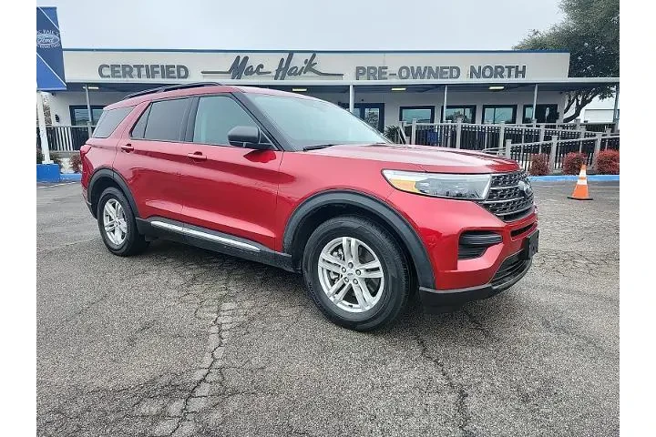 $23998 : Ford Explorer 2023 XLT 4dr S image 1