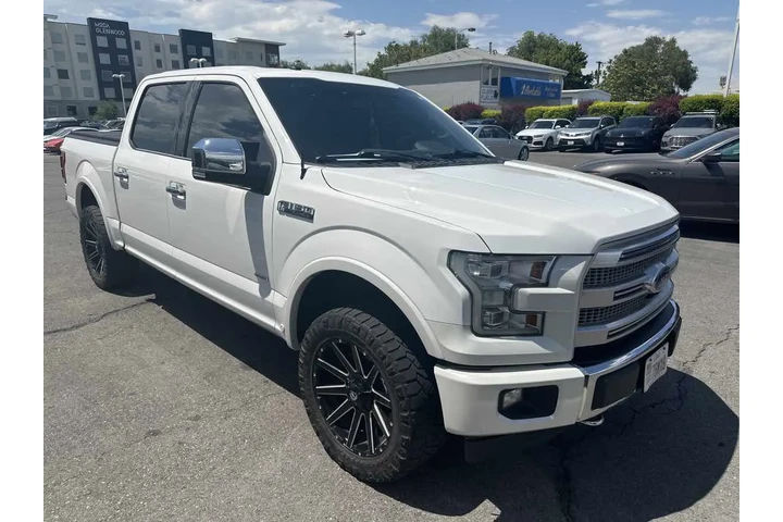 $27910 : 2017 F-150 Platinum image 5