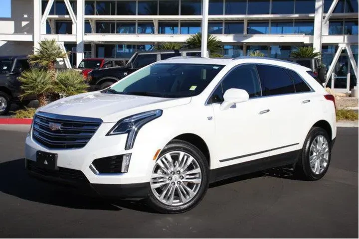 $25000 : Cadillac XT5 2017 4x4 Premiu image 1