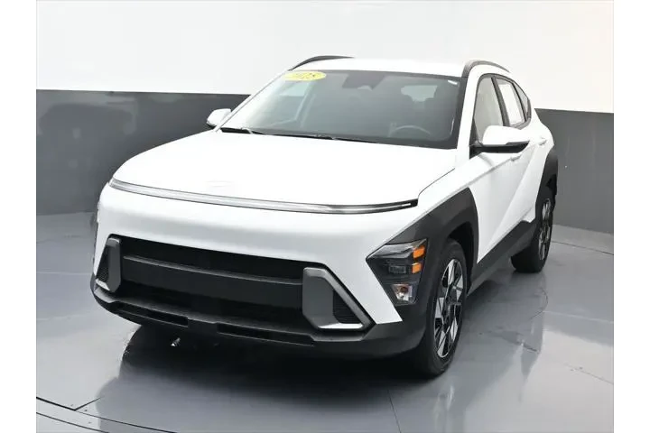 $23488 : Hyundai KONA 2025 SEL 4dr Cr image 7