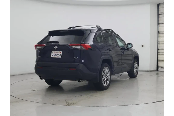 $31998 : Toyota RAV4 2023 AWD XLE Pre image 8