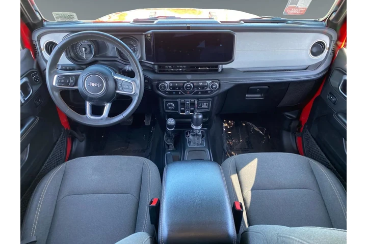 $39195 : Jeep Wrangler 2024 4x4 Sahar image 10