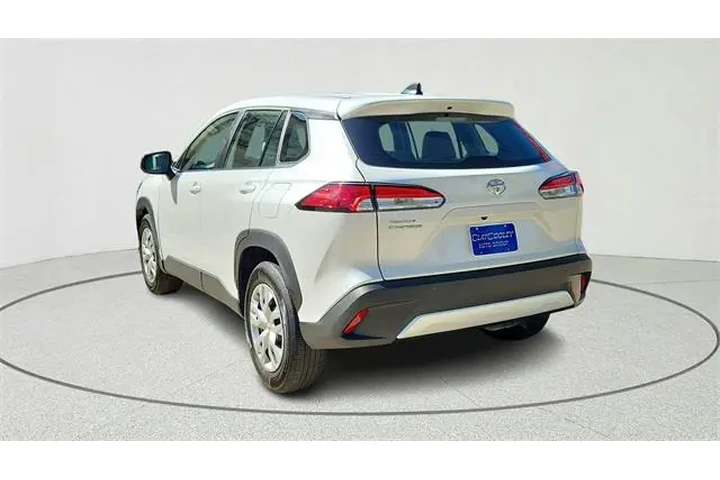$23789 : Toyota Corolla Cross 2024 L image 5