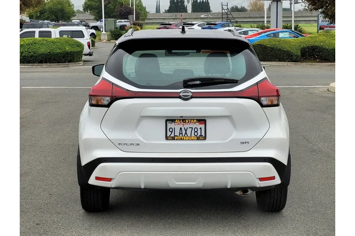 $18888 : Nissan Kicks 2024 SR 4dr Cro image 5