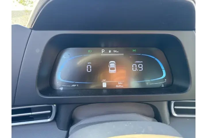 $20900 : Hyundai ELANTRA 2025 SEL Spo image 6