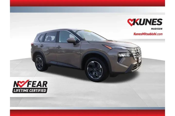 $23377 : Nissan Rogue 2025 AWD SV 4dr image 1