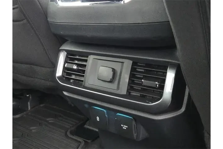 $39809 : Ford F-150 2023 4x4 XL 4dr S image 8