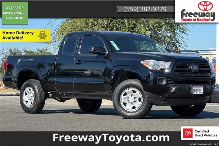 $24750 : Tacoma SR image 1