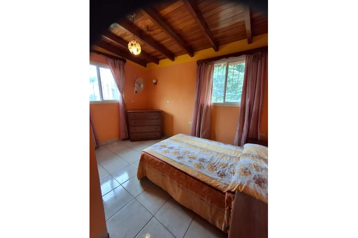 $1 : Residencia en Venta en Peten image 2