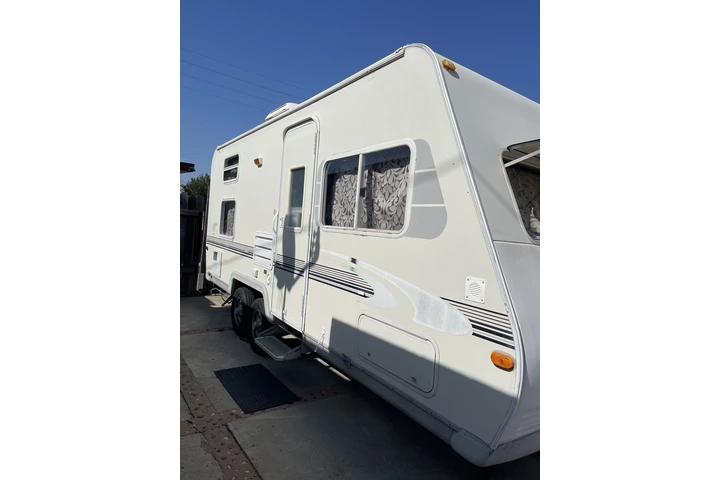 $900 : Rento Trailita image 1