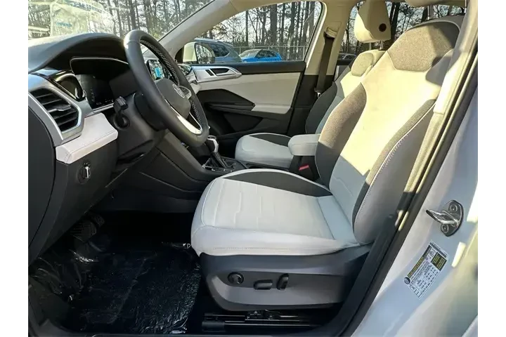 $22994 : Volkswagen Taos 2025 SE 4dr image 9