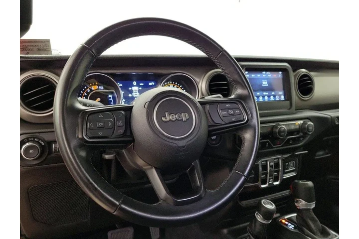 $28998 : Jeep Wrangler Unlimited 2021 image 10