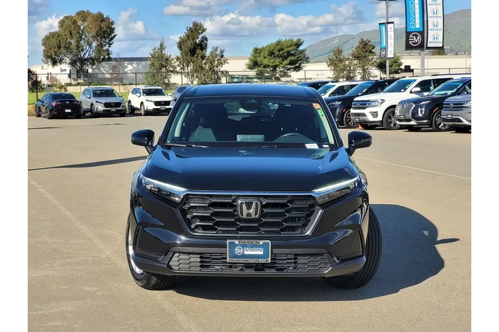$28888 : Honda CR-V 2026 LX 4dr SUV image 2