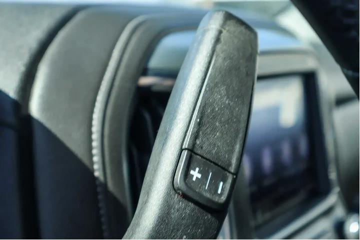 $31000 : Chevrolet Silverado 1500 201 image 9