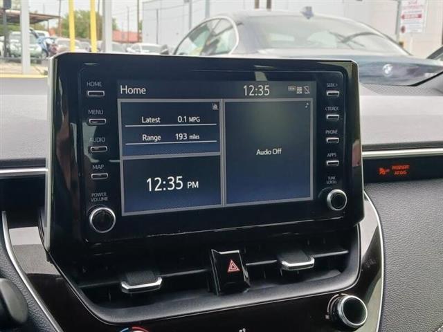 $16300 : 2019 Corolla Hatchback SE image 9
