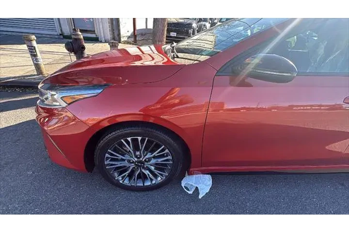 $20034 : Kia Forte 2024 GT-Line 4dr S image 9