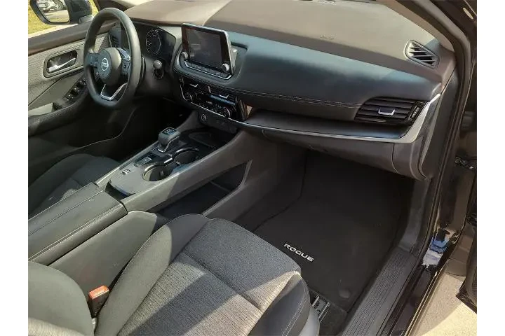 $19352 : Nissan Rogue 2021 SV 4dr Cro image 10