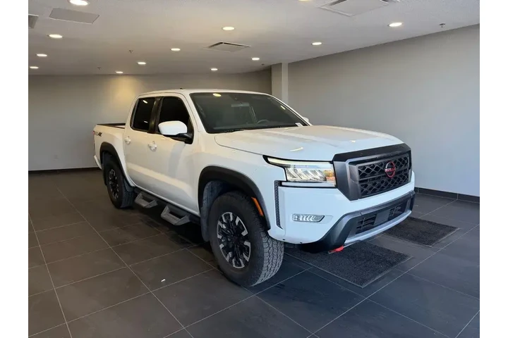 $38984 : Nissan Frontier 2023 4x4 PRO image 3