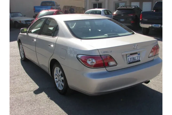 $5995 : 2002 ES 300 image 6