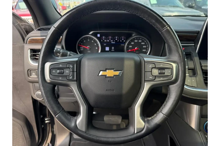 2021 Tahoe Premier image 8