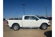 $25995 : Ram 1500 Classic 2020 4x4 SL thumbnail