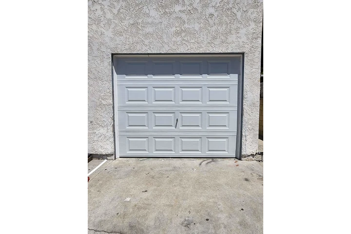 Single rollup garage door image 9