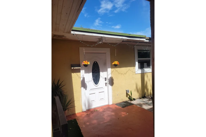 $1 : Cuarto image 6
