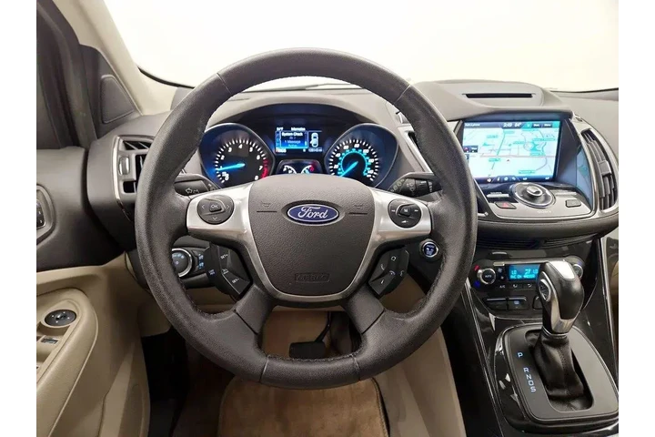 $10998 : Ford Escape 2014 Titanium 4d image 10