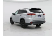 $26998 : Toyota Highlander 2019 SE 4d thumbnail