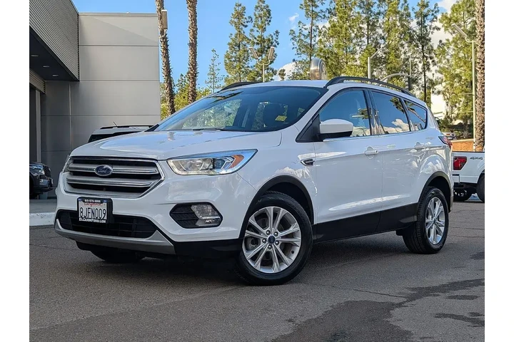 $12868 : Ford Escape 2019 SEL 4dr SUV image 2