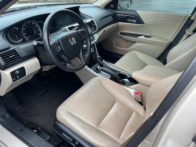 $9500 : 2015 Accord EX-L w/Navi image 9