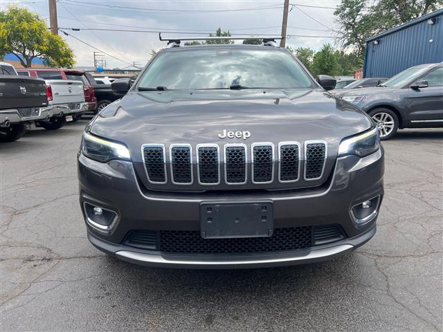 $17888 : 2019 Cherokee Limited, CLEAN image 4