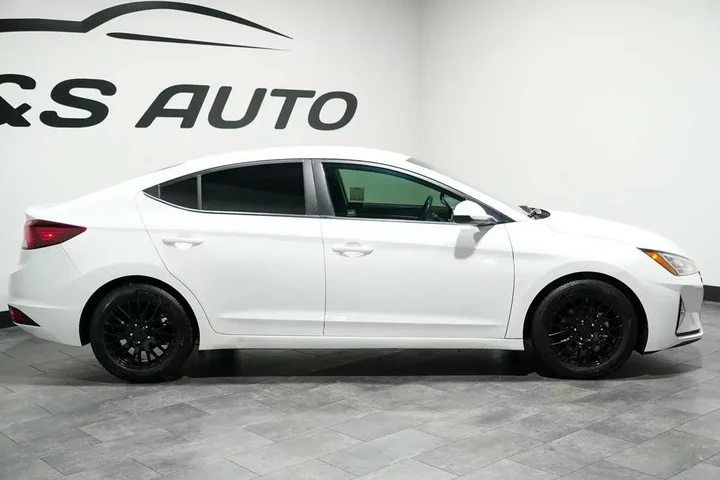 $12828 : 2019 Elantra image 6