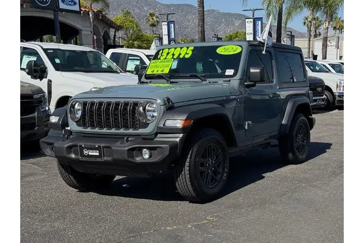$32950 : Jeep Wrangler 2024 4x4 Sport image 5