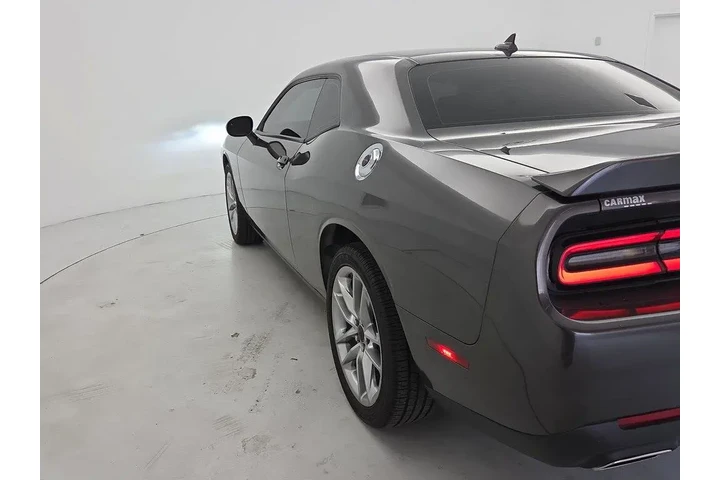 $27998 : Dodge Challenger 2022 AWD SX image 5