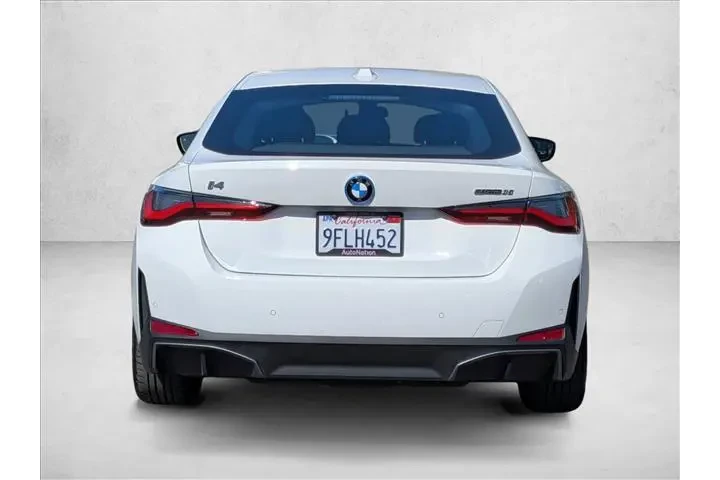 $32040 : BMW i4 2023 eDrive35 Gran Co image 7