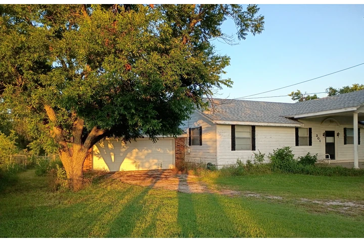 $150000 : Hermosa casa de 3 camas y 2 ba image 2